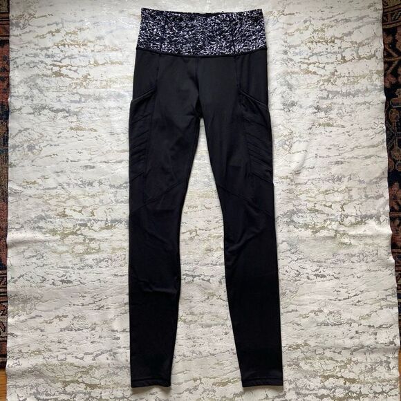 Lululemon side pocket leggings - Picture 2 of 10